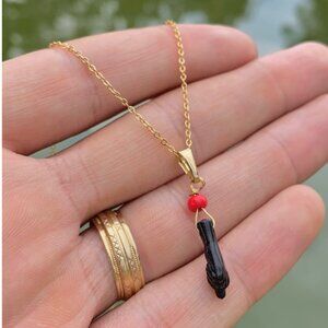 Azabache Hand Necklace 17" Pendant 14K Gold Filled Cadena Oro Laminado Niñas